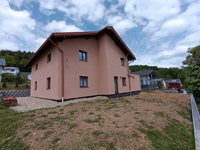 Neuwertiges Einfamilienhaus Erstbezug (2022) - Bayrischer Wald