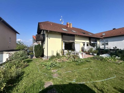 Voll vermietete DHH mit 6 Einheiten - Kapitalanlage in gefragter Lage!