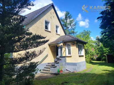 Einfamilienhaus mit Nebengelass in ruhiger Lage direkt am Wald