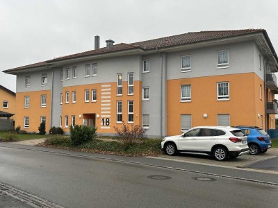 Stilvolle Alten und Behindertengerechte-Wohnung mit gehobener Innenausstattung mit EBK & Terasse