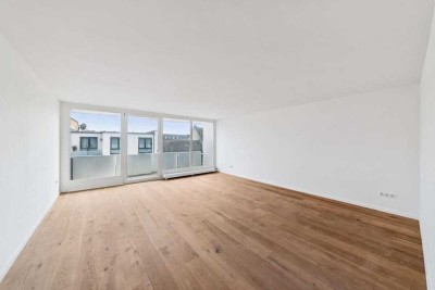 Garage, Zwei Balkone, hochwertige Eigentumswohnung in Ehrenfeld - sofort bezugsfrei.