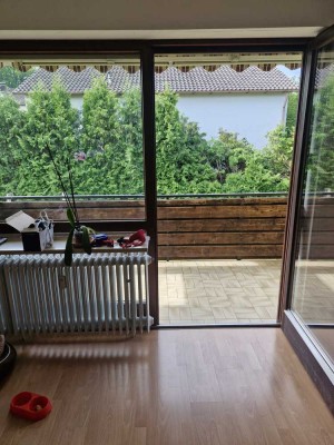 Ansprechende und gepflegte 4-Zimmer-Wohnung mit EBK in Schwindegg