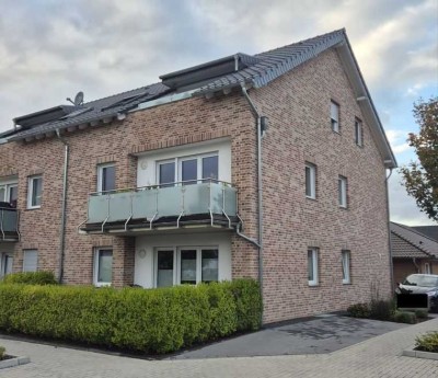 neuwertige 3-Zimmer-Erdgeschosswohnung mit Terrasse in Merzenich/Morschenich