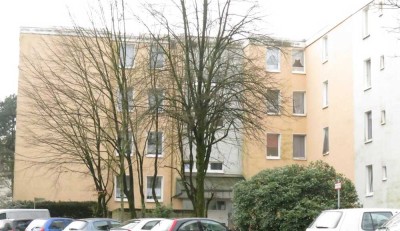 Frisch renovierte 4-Zi.-Whg. mit neuem Bad und neuem Boden in Vohwinkel
