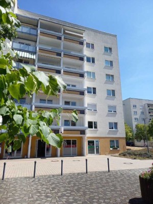 2 Zimmer mit Balkon und Aufzug im betreuten Wohnen