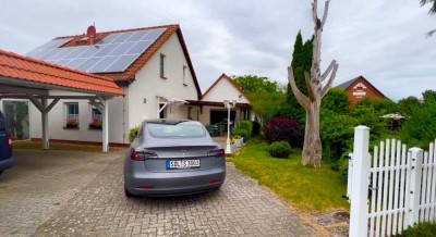 Einfamilienhaus mit schönem Grundstück und moderner Photovoltaikanlage