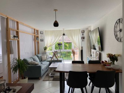 Gepflegte 2-Raum-Loft-Wohnung mit Einbauküche in Lahr