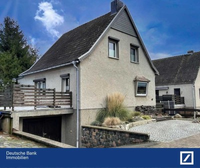 Idyllisches Einfamilienhaus am Stadtrand Oschersleben mit Wassergrundstück / Naturbadeteich