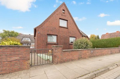 Geborgenheit trifft Potenzial – Einfamilienhaus aus 1953 in zentraler Lage in Bullenhausen