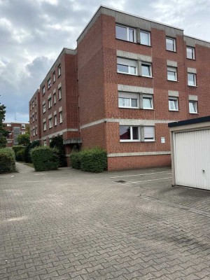 Helle 3-Zimmer-Wohnung mit Garage und Loggia im beliebten Hammer-Osten