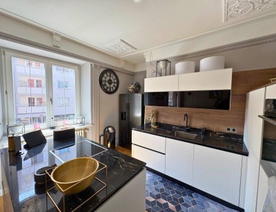 Rarität im Zentrum: Großzügige 3-Zimmer-Wohnung mit Atmosphäre. Perfekt für Eigennutzer.