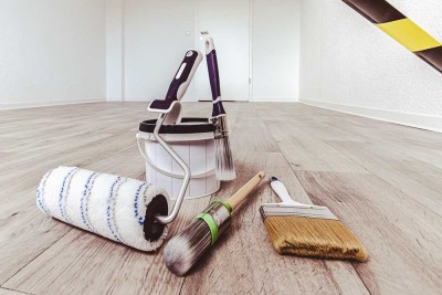 Hier wird saniert -  geräumige 3-Raum Wohnung! (mit Aufzug)