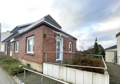Provisionsfrei! Zentrale Lage - vielseitige Nutzung: Wohn- und Geschäftshaus zu verkaufen