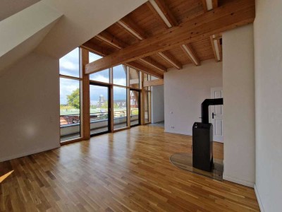 Ihr traumhaftes Zuhause im Schloßhof Döben * riesiger Balkon * Panorama Fensterfront