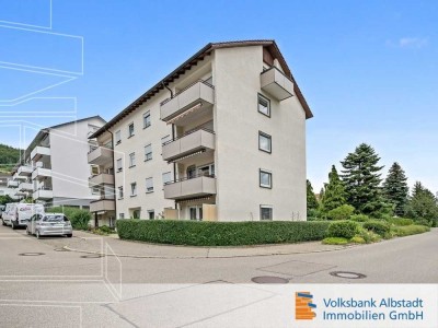 Schöne 4-Zimmer-Wohnung mit Balkon und Garage