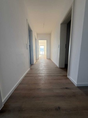 Wunderschöne 3-Zimmer-Wohnung – modern, barrierefrei & mit Balkon