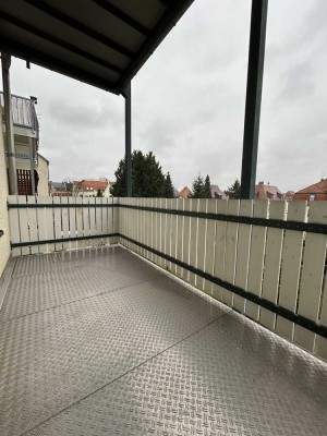 ** Alles Neu** Platz für die ganze Familie, mit Balkon