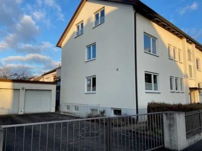 4-Zi.-Whg. mit Balkon in ruhiger Lage in Tegernheim