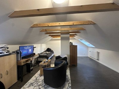 Charmante Maisonette-Wohnung in Hilden-Süd – ideal für Mehrgenerationen oder Wohnen und Arbeiten unt