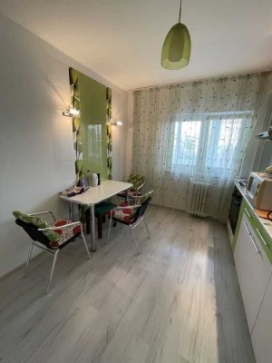 Freundliche und vollständig renovierte 2-Raum-Wohnung mit Balkon und EBK in Rottweil