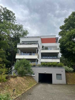 Barrierearme 3 Zimmerwohnung in bester Lage mit TG Stellplatz, Einbauküche und Terrasse!