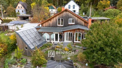Niedrigenergiehaus mit Panoramablick ins Grüne
