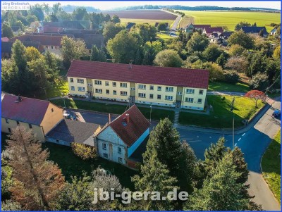 Burkardsroda - saniert - VIER Zimmer im Grünen