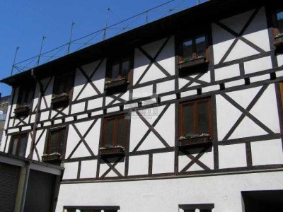Kleine, süße 2 Zimmer-Wohnung in schönem Fachwerkhäuschen im Zentrum
