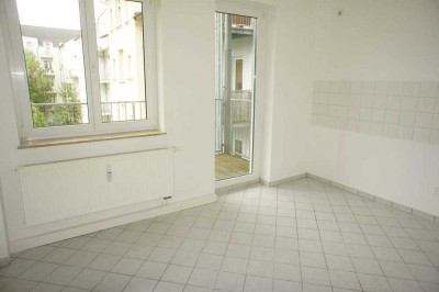 TOP Singel-Whg. im 1. OG mit Balkon - frei ab 1.1.26