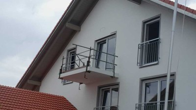 Ansprechende 3-Zimmer-Dachgeschosswohnung mit gehobener Ausstattung und Balkon in Töging