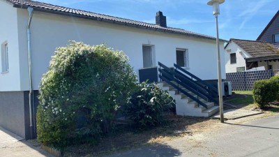 Energiekennwert A: Modernisierter Bungalow in ruhiger Sackgassenlage