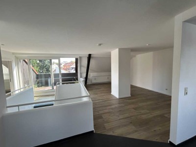 3-Zimmer Wohntraum mit eigener Loggia - ideale Lage für Pendler