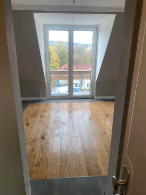Schöne, helle, sanierte 2-Zimmer-Wohnung in top Lage von Hameln!