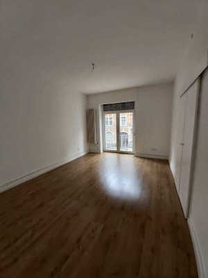 Top sanierte 3-Zimmer-Wohnung in Oststadt – Nähe Uni/KIT – ideal als WG für Studenten