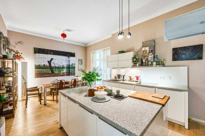 Familie freundlichen 4 Zi im beliebten Kiez unweit von Rathaus Steglitz/Family-friendly 4-rooms