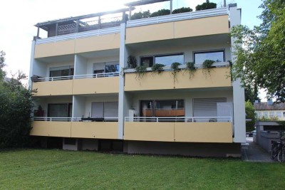 helle 1-Zimmer-Wohnung mit Balkon und EBK in München - Moosach