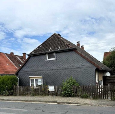 *** Gemütliches älteres Haus mit Keller, Scheune u. Garten ***