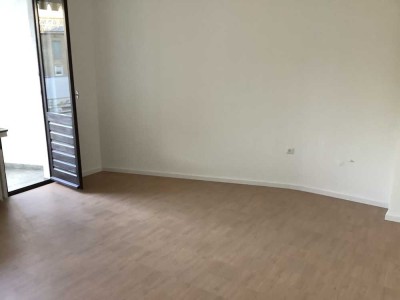 Geräumige 3-Zimmer-Wohnung mit Balkon in Köln Deutz