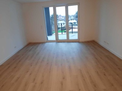 Erstbezug 2 Zimmer Etagenwohnung, großer Balkon, 2 PKW-Stellplätze, S-Bahn Nähe, in Obertshausen