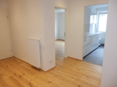 Herrliche 2 Zimmer Neubauwohnung, Penzinger Straße, WG geeignet!