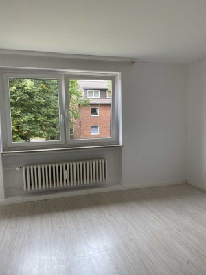 4-Zimmer Wohnung mit Balkon