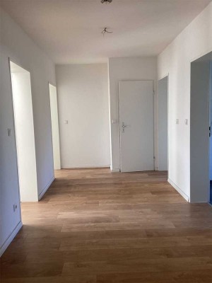 Schöne 3-Zimmer Wohnung mit großem Balkon in Hildesheim-Himmelsthür!
