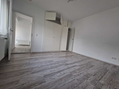 4-Zimmer Wohnung mit Balkon in Wörth am Rhein, frisch saniert