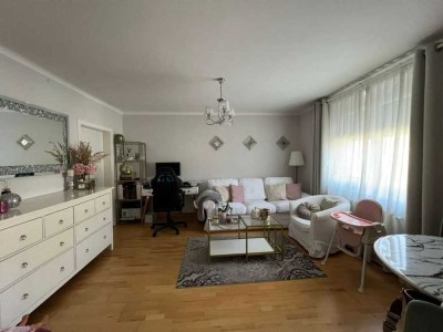 Exklusive, modernisierte 2-Raum-Wohnung in Brake (Unterweser)
