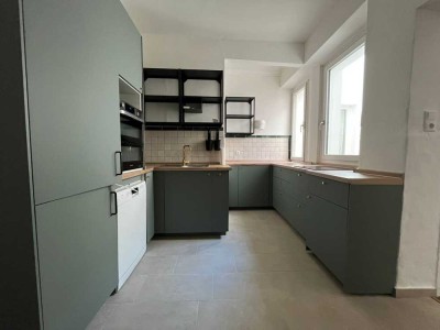 Schöne zentrale 4-Zimmer-Altbauwohnung in Passauer Altstadt
