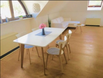 Möblierte 3,5 Zimmer-Dachgeschosswohnung
