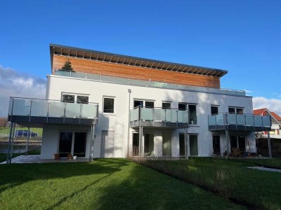 sonnige Neubauwohnung mit großem Balkon