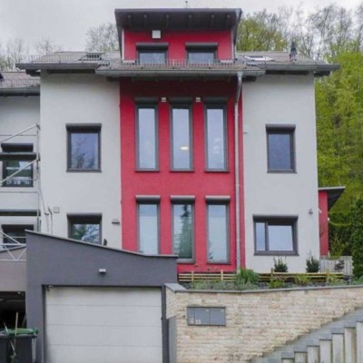 Wohnen über den Dächern von Ingelfingen. Traumhaus mit ELW - Finanzierung ab ca. 1500€ mon. möglich!