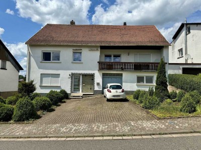 Schönes Ein- bis Zweifamilienhaus in ruhiger Lage von Schmelz-Limbach!