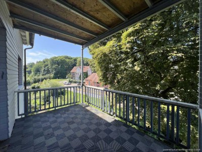 Helle 4-Zi-Wohnung mit Balkon zentral und ruhig